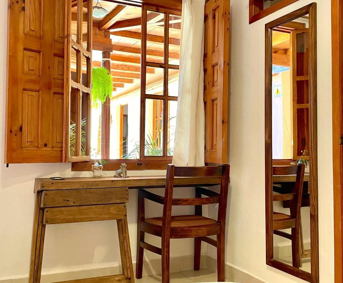 Hotel Casa Azabache Сан-Кристобаль-де-Ла-Касас Экстерьер фото